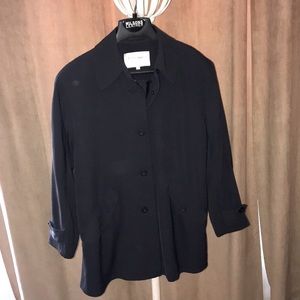Woman’s light Raincoat